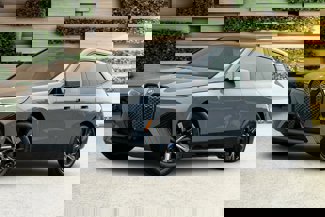 New 2025 BMW iX xDrive50 image 1