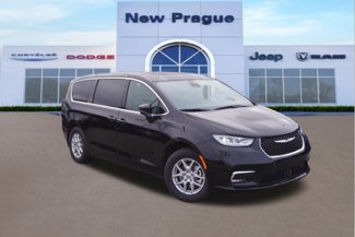 New 2025 Chrysler Pacifica Select image 1