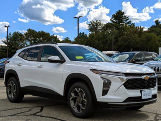 New 2026 Chevrolet Trax LT image 1