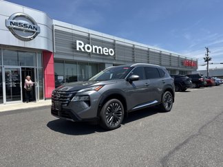New 2025 Nissan Rogue Platinum image 1