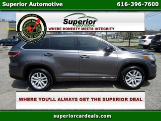 Used 2014 Toyota Highlander LE image 1