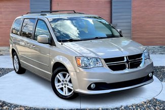 Used 2013 Dodge Grand Caravan Crew w/ Entertainment Group 1 image 1