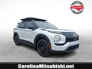 New 2025 Mitsubishi Outlander AWD image 1