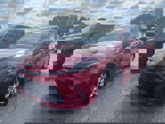 Used 2025 Toyota Camry LE image 1