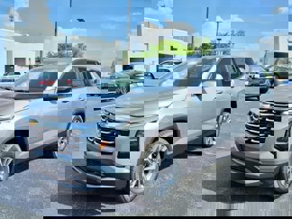 New 2026 Chevrolet Equinox LT w/ Convenience Package II image 1