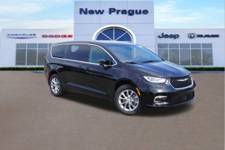 New 2025 Chrysler Pacifica Select image 1