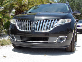 Used 2013 Lincoln MKX FWD image 1