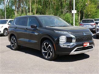 New 2025 Mitsubishi Outlander SE image 1