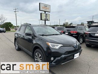 Used 2017 Toyota RAV4 XLE image 1