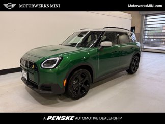 New 2025 MINI Cooper Countryman SE image 1