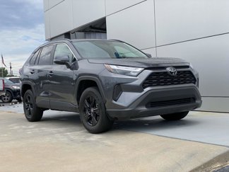 Used 2024 Toyota RAV4 XLE image 1