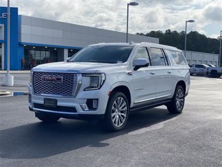Used 2023 GMC Yukon XL Denali image 1