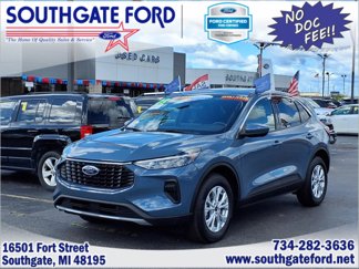 Certified 2023 Ford Escape Active w/ Tech Pack #2 image 1