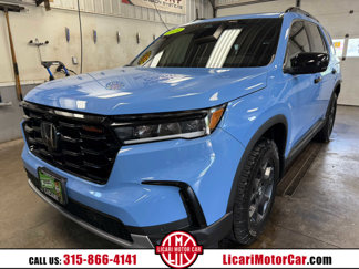 Used 2024 Honda Pilot TrailSport image 1