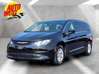 Used 2024 Chrysler Voyager LX image 1