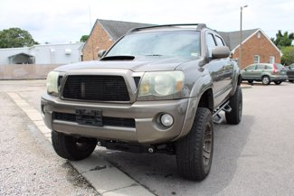 Used 2010 Toyota Tacoma 4x4 Double Cab w/ TRD Sport Pkg image 1