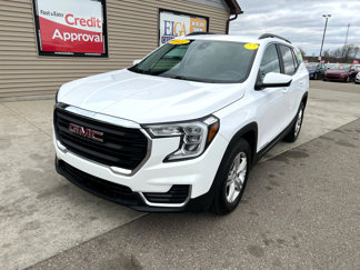 Used 2022 GMC Terrain SLE w/ Driver Convenience Package image 1