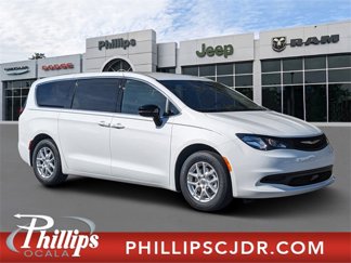 New 2025 Chrysler Voyager LX image 1