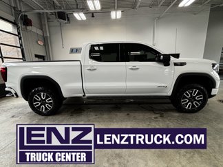 Used 2024 GMC Sierra 1500 AT4 w/ Technology Package image 1
