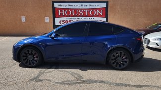 Used 2023 Tesla Model Y Performance image 1