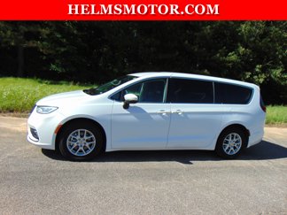 Certified 2023 Chrysler Pacifica Touring-L image 1