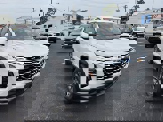 New 2026 Chevrolet Equinox LT w/ Convenience Package II image 1