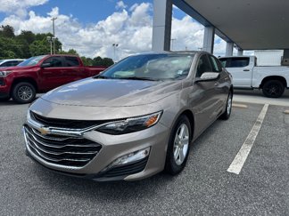 Used 2024 Chevrolet Malibu LT image 1