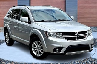 Used 2014 Dodge Journey SXT w/ Flexible Seating Group image 1