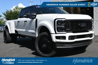 Used 2025 Ford F450 Platinum image 1