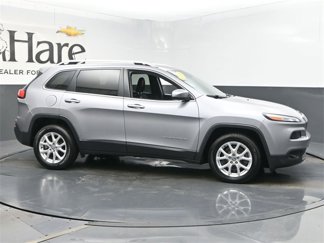 Used 2018 Jeep Cherokee Latitude Plus video 1