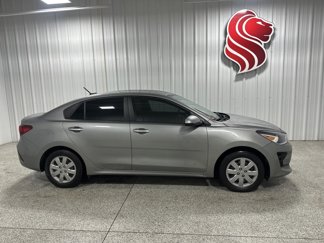 Used 2023 Kia Rio S image 1