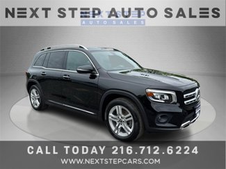 Used 2021 Mercedes-Benz GLB 250 4MATIC w/ Premium Package image 1
