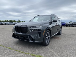 New 2026 BMW X7 M60i image 1