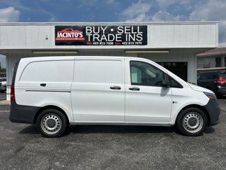 Used 2019 Mercedes-Benz Metris image 1