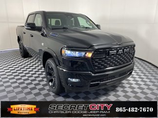 New 2026 RAM 1500 4x4 Crew Cab video 1