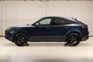 Used 2024 Porsche Cayenne Coupe image 1