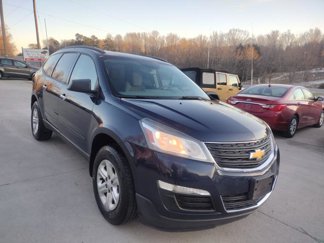 Used 2015 Chevrolet Traverse LS image 1