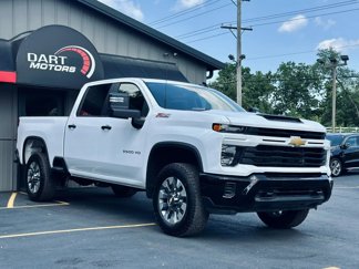 Used 2025 Chevrolet Silverado 2500 Custom w/ Z71 Off-Road Package image 1