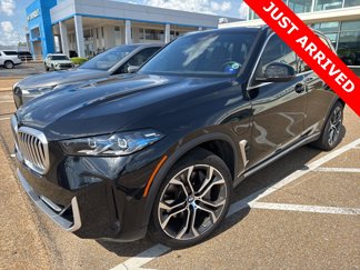 Certified 2024 BMW X5 xDrive50e w/ Premium Package image 1