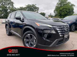 Used 2025 Nissan Rogue SV image 1