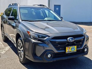 Used 2024 Subaru Outback Premium image 1