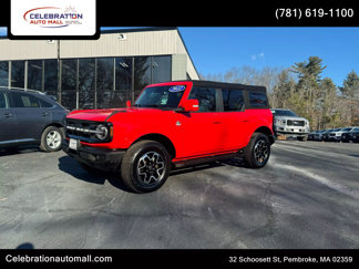 Used 2022 Ford Bronco Outer Banks image 1
