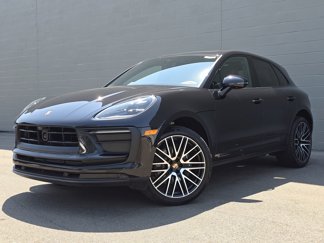 New 2025 Porsche Macan image 1