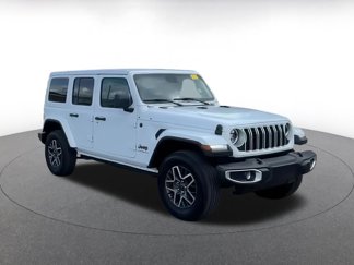 Used 2025 Jeep Wrangler Sahara video 2