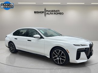 Used 2024 BMW 740i image 1