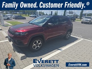Used 2022 Jeep Compass Trailhawk w/ Trailhawk Convenience Group image 1