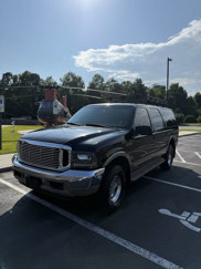 Used 2001 Ford Excursion Limited image 1