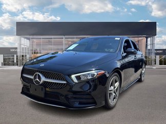 Used 2022 Mercedes-Benz A 220 4MATIC w/ AMG Line image 1
