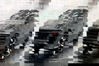 New 2025 Porsche Cayenne Coupe image 1