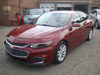 Used 2017 Chevrolet Malibu LT image 1
